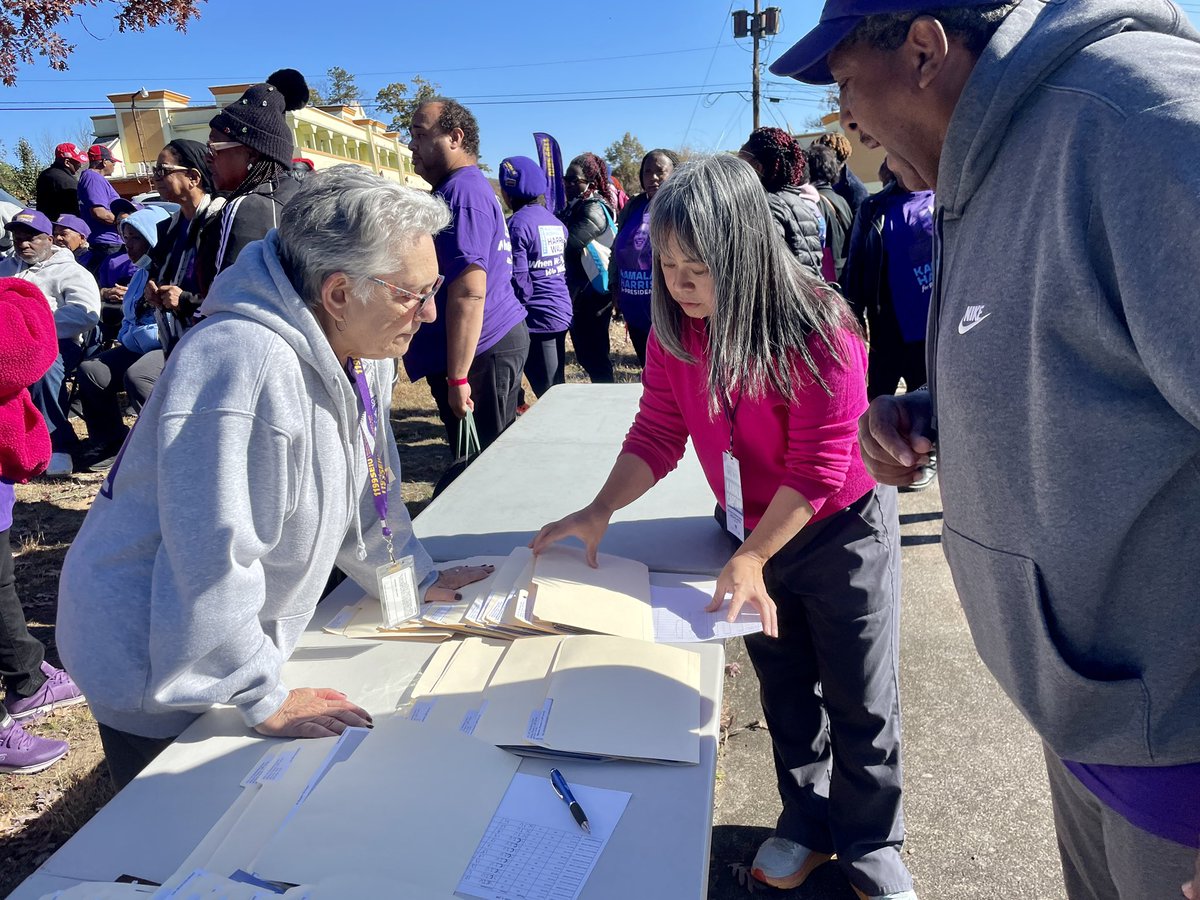 Winn VoteByMail Khuong 📬 tweet media