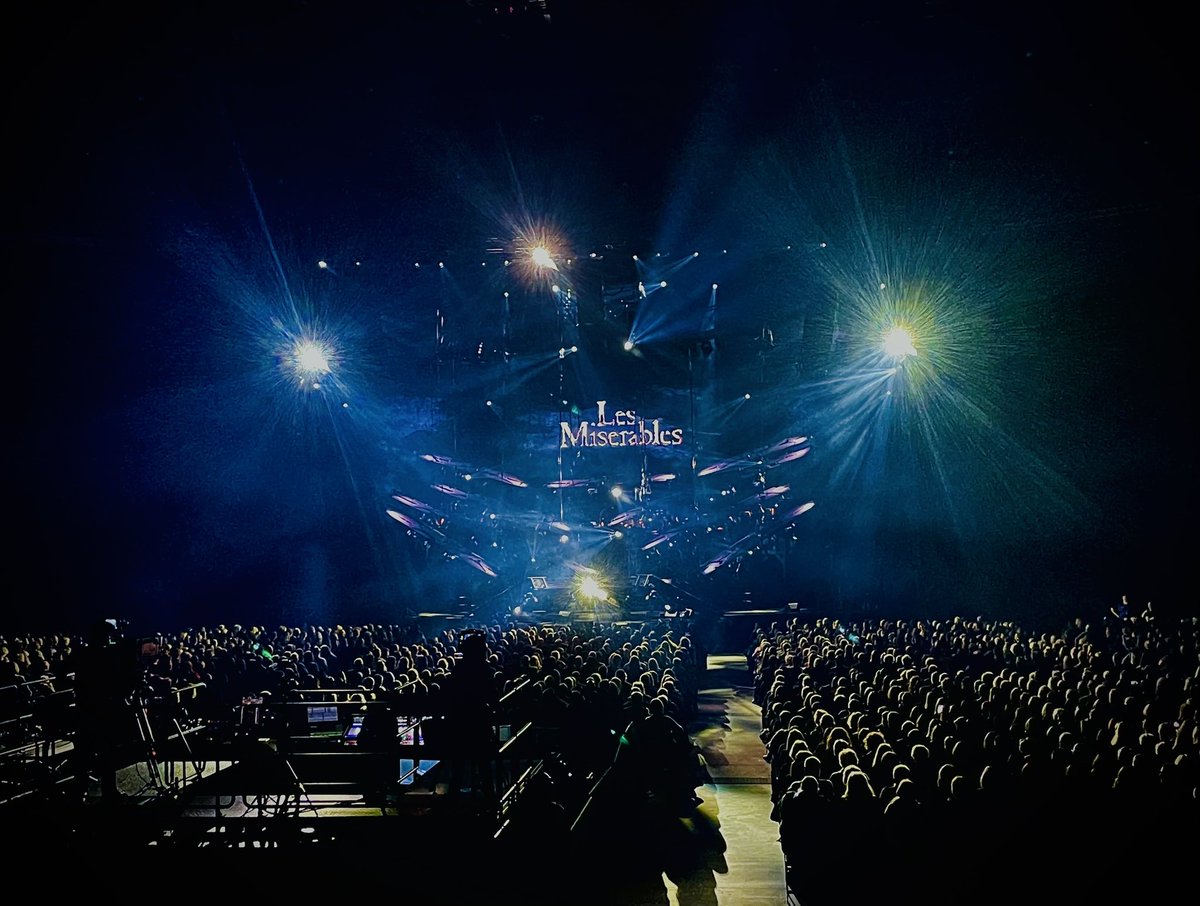 Amanda_F_1987's tweet photo. Les Miserables, so amazing we’re going back tomorrow to do it all over again 😍

#LesMiserables
#LesMisArenaTour https://t.co/P5VRmXQvfS