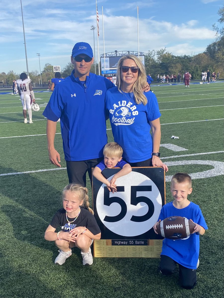 Coach_CotterLWU's tweet image. Mood………….#Hwy55