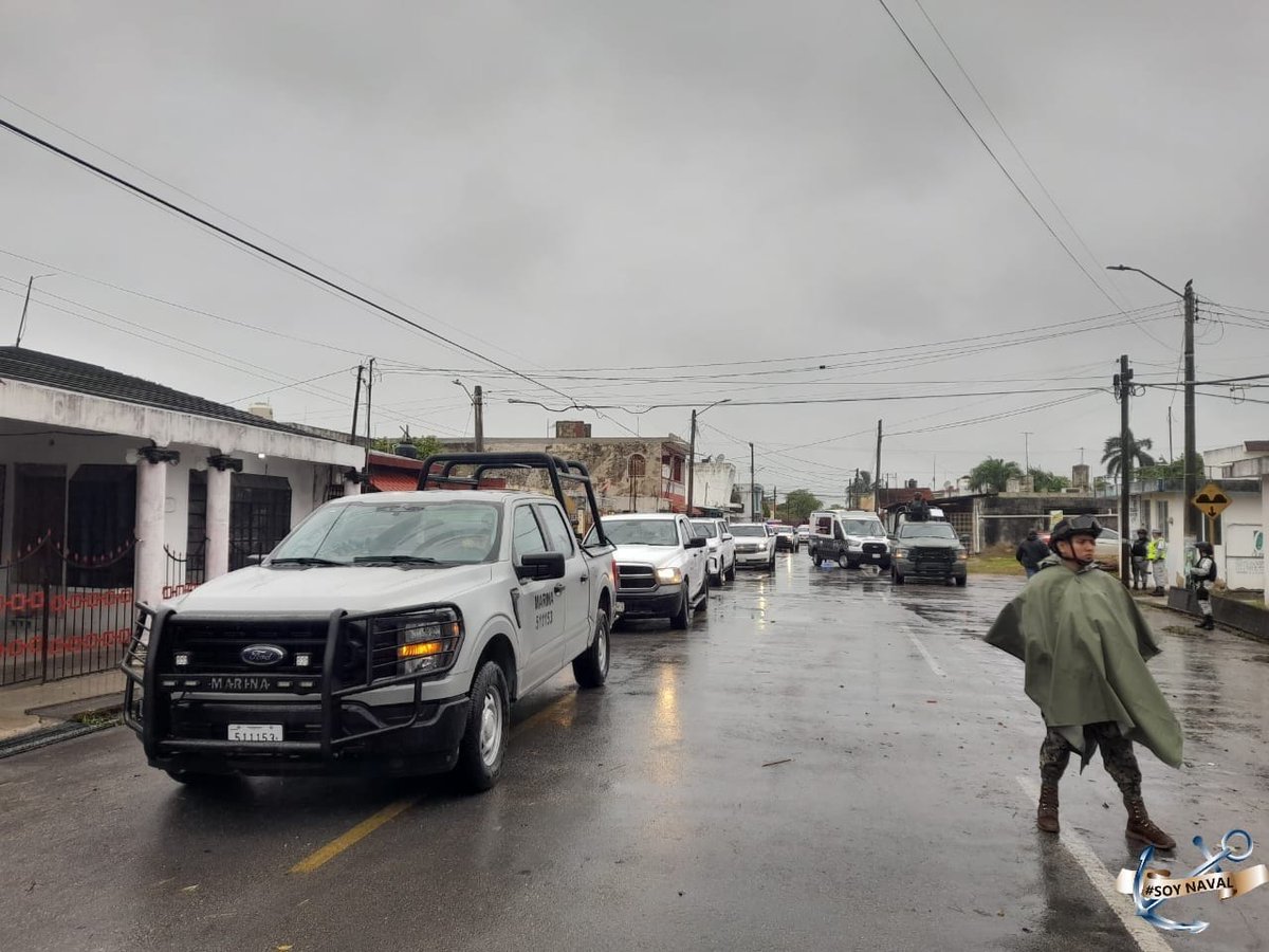 SEMAR_mx's tweet photo. Ante posibles afectaciones por la Tormenta Tropical #Nadine a los estados de Chiapas, Oaxaca, Quintana Roo y Tabasco, reiteramos nuestro compromiso de velar por tu integridad, disponiendo #PersonalNaval y recursos materiales, a través de la implementación del #PlanMarina.

#Recuerda seguir las indicaciones de #ProtecciónCivil y llamarnos en caso de emergencia al 800-MARINA-1 ☎️ #LaMarinaCercaDeTi

Consulta nuestro #ComunicadoDePrensa : https://t.co/sucgXK2aPU
