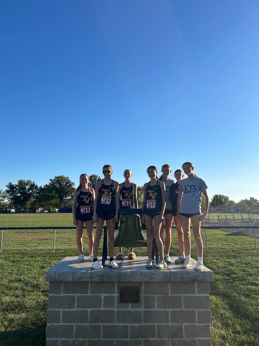 And they did it! Girls XC makes history as they become the first girls team to qualify to Regionals in consecutive seasons and Katy Zang becomes the first TV girl to be District Champion, winning the race and setting a course record. Great Work Girls!