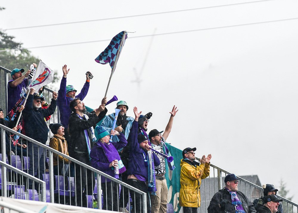 CA_AtHome's tweet photo. ๐จ๐ฆ THAT'S A WRAP
Twists and turns over 112 matches โ but it's celebrations for @CPLCavalryFC and @Pacificfccpl heading into the playoffs!
The @CPLWoodenSpoon also heads back to Winnipeg after late heartbreak thanks to Golden Boot winner Tobi Warschewski.
#TheOutcome | #CanPL https://t.co/SVgUJerB50