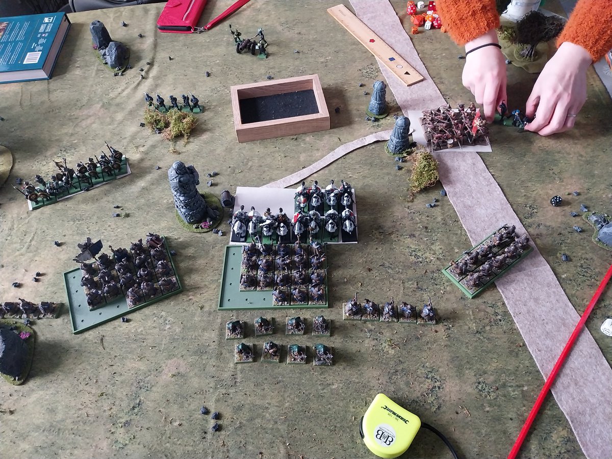 Iampeeb1's tweet photo. Oh, also played Old World

Empire Knights are horrible https://t.co/FgVtQGQhqP