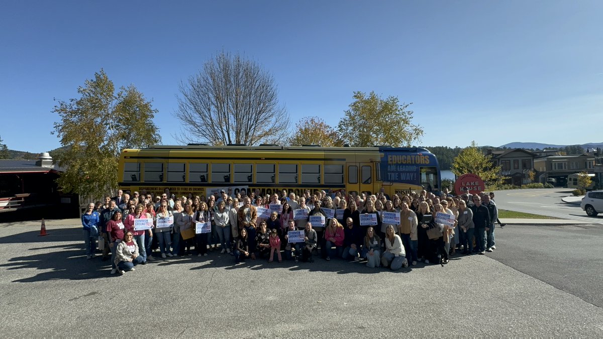 Melinda Person 🍎✌🌈 tweet media