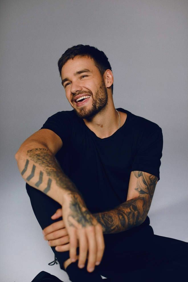 taytarget1993's tweet photo. May I kiss your Laugh?
#loveforliam #hereforliam #weloveyouliam #WeLoveYouLiamPayne https://t.co/yWpAoepEEL