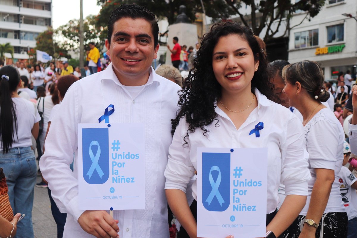 estefisanchezs's tweet photo. #UnidosPorLaNiñez 
Desde la Bancada del @PartidoMIRA en el Tolima, junto a nuestro Concejal @camilo_tavera_v  hacemos un llamado al Gobierno Nacional, Departamental y Municipal para segir creando estrategias que promuevan espacios seguros para nuestros Niños y Niñas 🫂 https://t.co/RH2vGagIRr