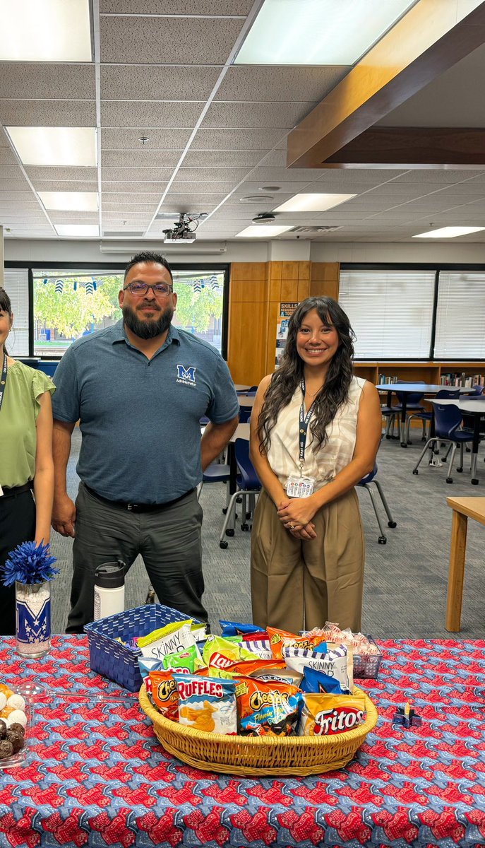 MAC Library (@macarthurlib) on Twitter photo Principal Hernandez hired me in June as the MacArthur HS librarian. I’m so thankful he chose me. I LOVE my job. The little Hispanic girl from San Antone can say “My dreams came true.” #ThankaPrincipal <a href="/NEISD/">North East ISD</a> <a href="/RealBrahmaPride/">MacArthur HS</a> <a href="/PrincipalHDZ/">Joaquin R Hernandez</a> #nationalprincipalsmonth Principal Hernandez hired me in June as the MacArthur HS librarian. I’m so thankful he chose me. I LOVE my job. The little Hispanic girl from San Antone can say “My dreams came true.” #ThankaPrincipal <a href="/NEISD/">North East ISD</a> <a href="/RealBrahmaPride/">MacArthur HS</a> <a href="/PrincipalHDZ/">Joaquin R Hernandez</a> #nationalprincipalsmonth