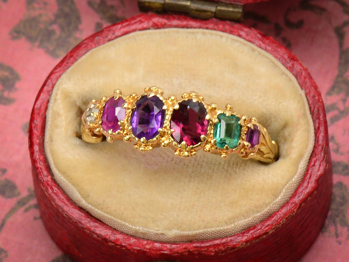 The Three Graces tweet media