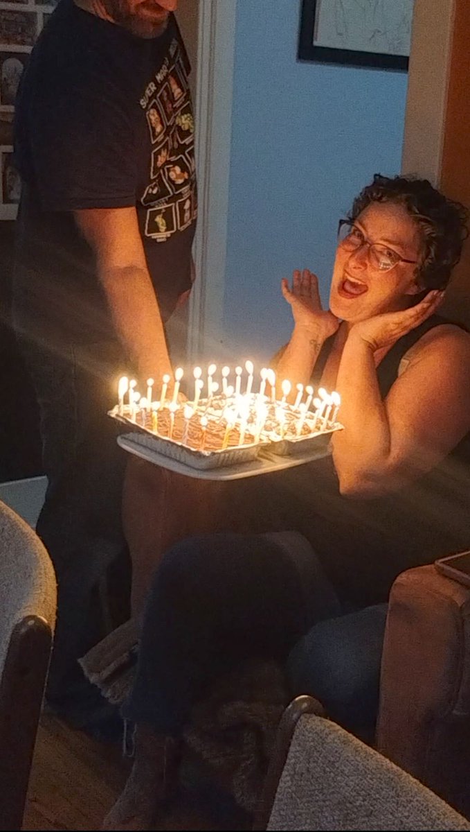 levacas's tweet image. Someone's old today!