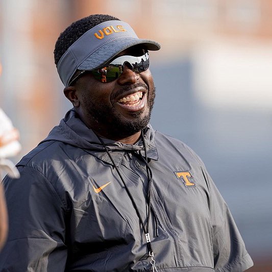 More_Issues's tweet image. Tim Banks appreciate post