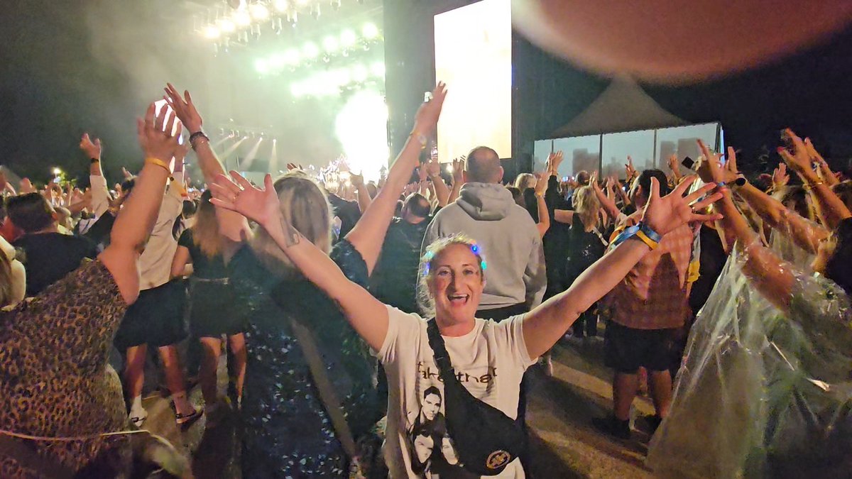 nicfabes's tweet photo. @GaryBarlow #Malta  loved it!! Roll in tomorrow 🙌 🙏❤️ https://t.co/ucxBrAzh6M