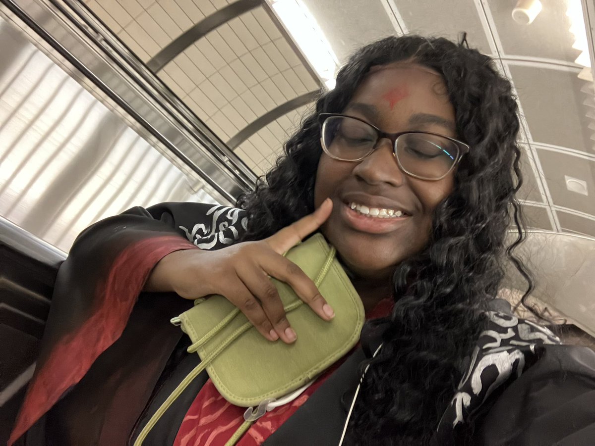 a1c0bb's tweet photo. binghe selfies https://t.co/xhkMO3hVzF