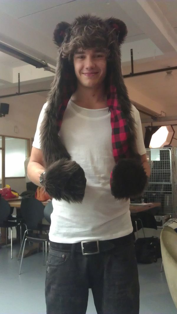 Beglorious5's tweet photo. 🐻����

#Liam_Payne 
#LiamPayne 
Cuerpo de Liam Payne
Liam's body
Liam body
Liam Payne body
Fotos de Liam Payne
Fotos del cuerpo de Liam Payne https://t.co/vxcU1bOq1Y