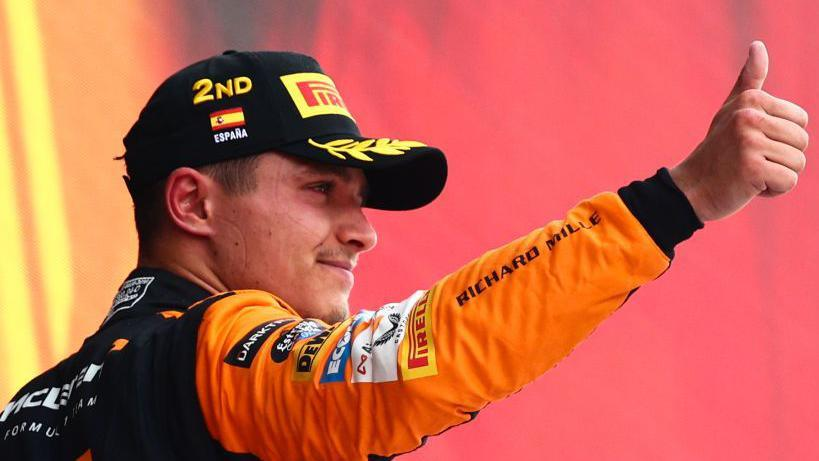 F1BigData's tweet photo. 🚨LANDO NORRIS TAKES POLE POSITION

Is the first ever McLaren pole in COTA https://t.co/h0cgtUmczv