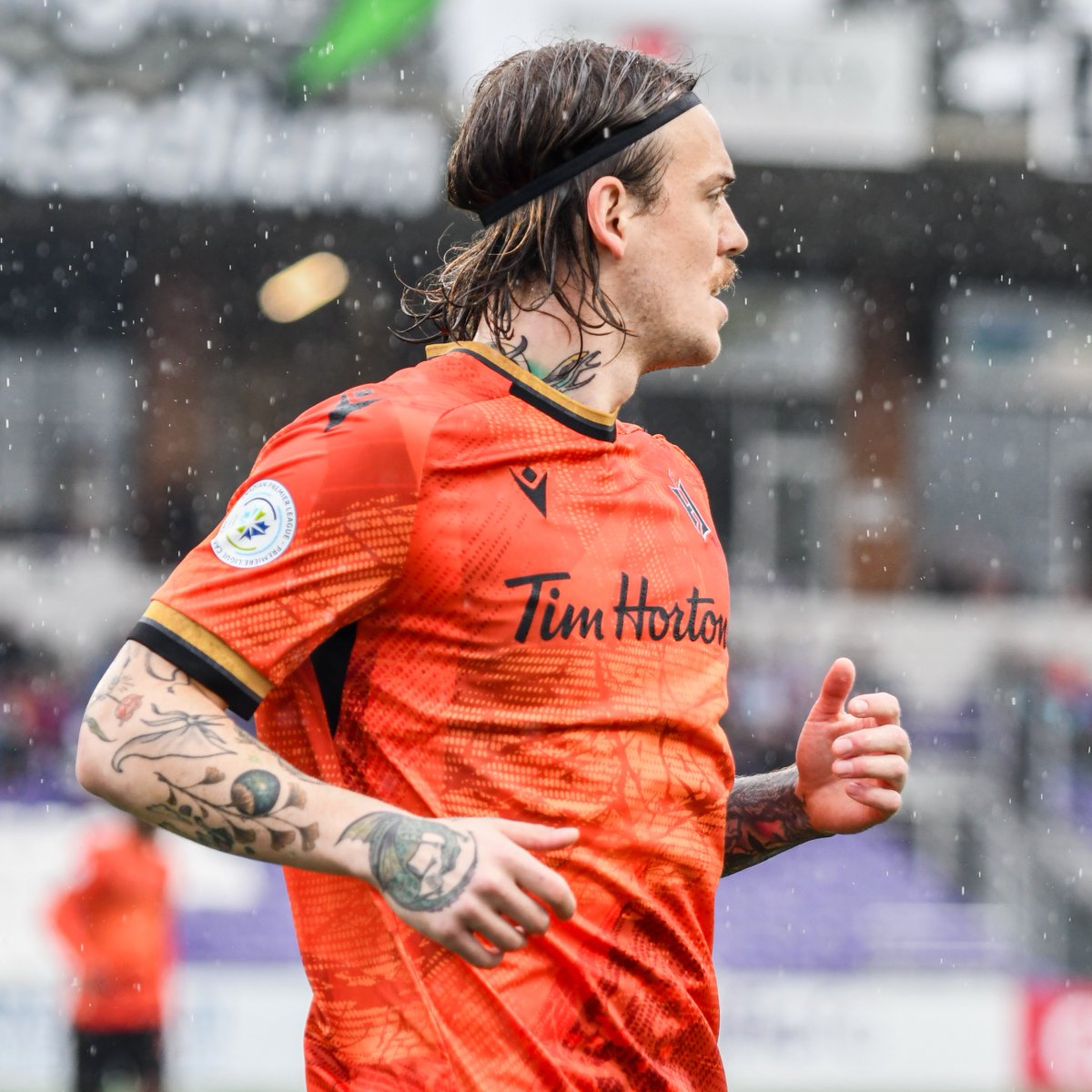 CPLsoccer's tweet photo. Ironman 💪

After playing 90 minutes for @ForgeFCHamilton today, Alexander Achinioti-Jönsson is just the third outfield player in #CanPL history to play every single minute of the regular season! https://t.co/BGD2wIlVNk