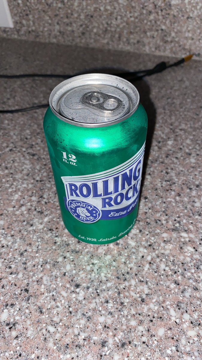 Verace_me's tweet photo. @TeamTrump Bring Rolling Rock Beer home! 
#RollingRock https://t.co/IcxDGVdOW7