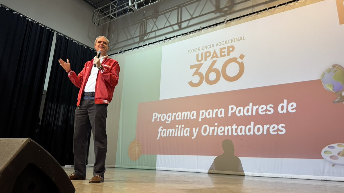 RectorUPAEP's tweet photo. Quiero agradecer a los padres de familia que acompañaron a sus hijos durante la Experiencia Vocacional #UPAEP360. Su apoyo es fundamental en el proceso de elección académica de los jóvenes. Juntos, guiamos a nuestros estudiantes en la búsqueda de su vocación y en el desarrollo de su potencial. #UPAEP #SeTrataDeTi