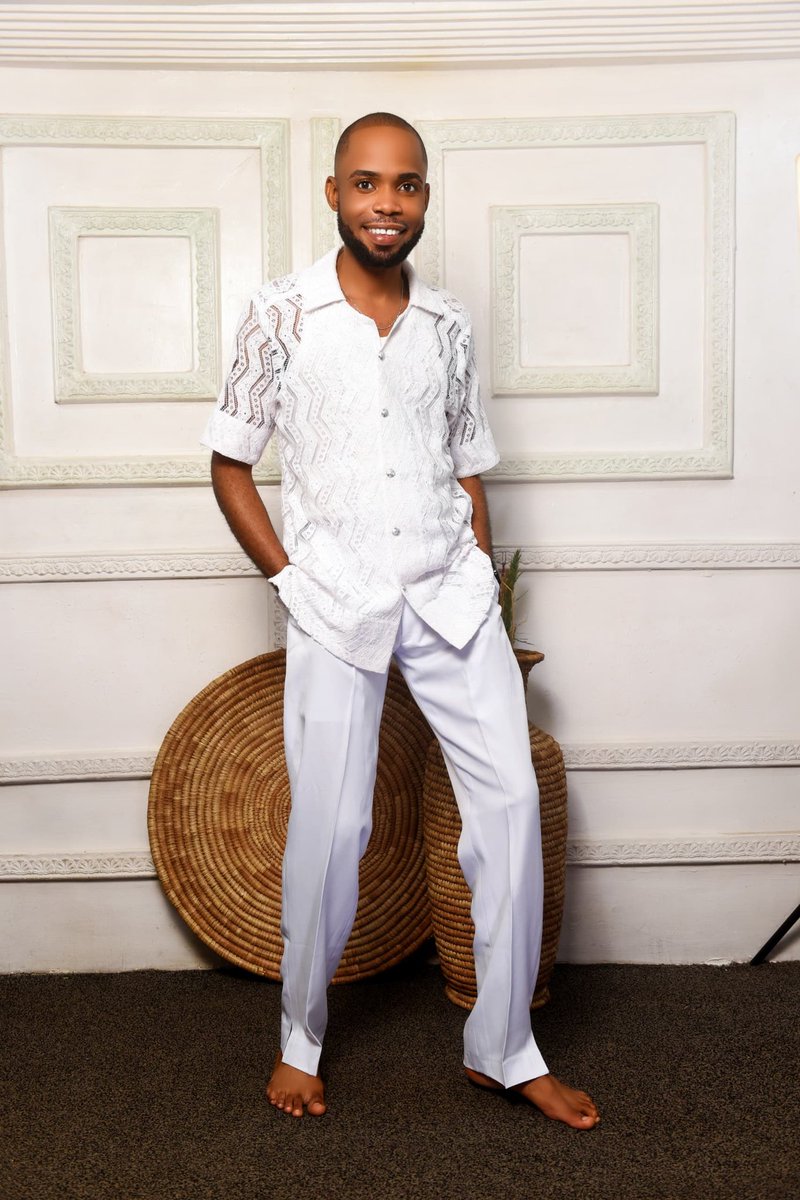 WilliamIniodu's tweet image. Cheers to 3️⃣0️⃣🥂

Grateful to God for His unwavering grace and love. Through every high and low, He has been my strength, shaping me and blessing me beyond measure.

Cheers🥂 to the next chapter of greatness

#Chapter30
#GratefulHeart
#NewBeginnings
#BlessedAndFavored