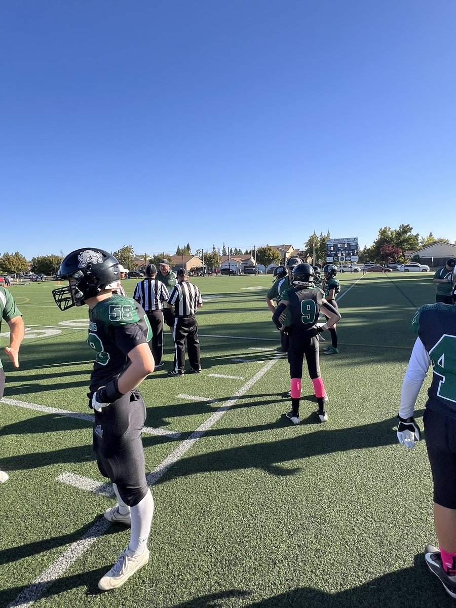 CoachHogge72's tweet photo. Football all weekend! #JRRHINOS Midgets playoff action vs #VISTAJREAGLES . Beautiful day at Livermore field in Folsom. https://t.co/tm25o7lWG5