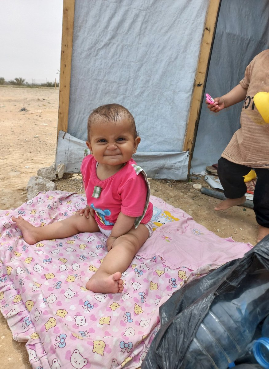 THIS IS NOT TREND,BUT SHE DESERVES SURVIVE🍉

We must all work together to evacuate this child and save her life and restore her usual smile

This child deserves better than what she's living.She doesn't deserve to die here if you don't help her, who will
gofund.me/02225758