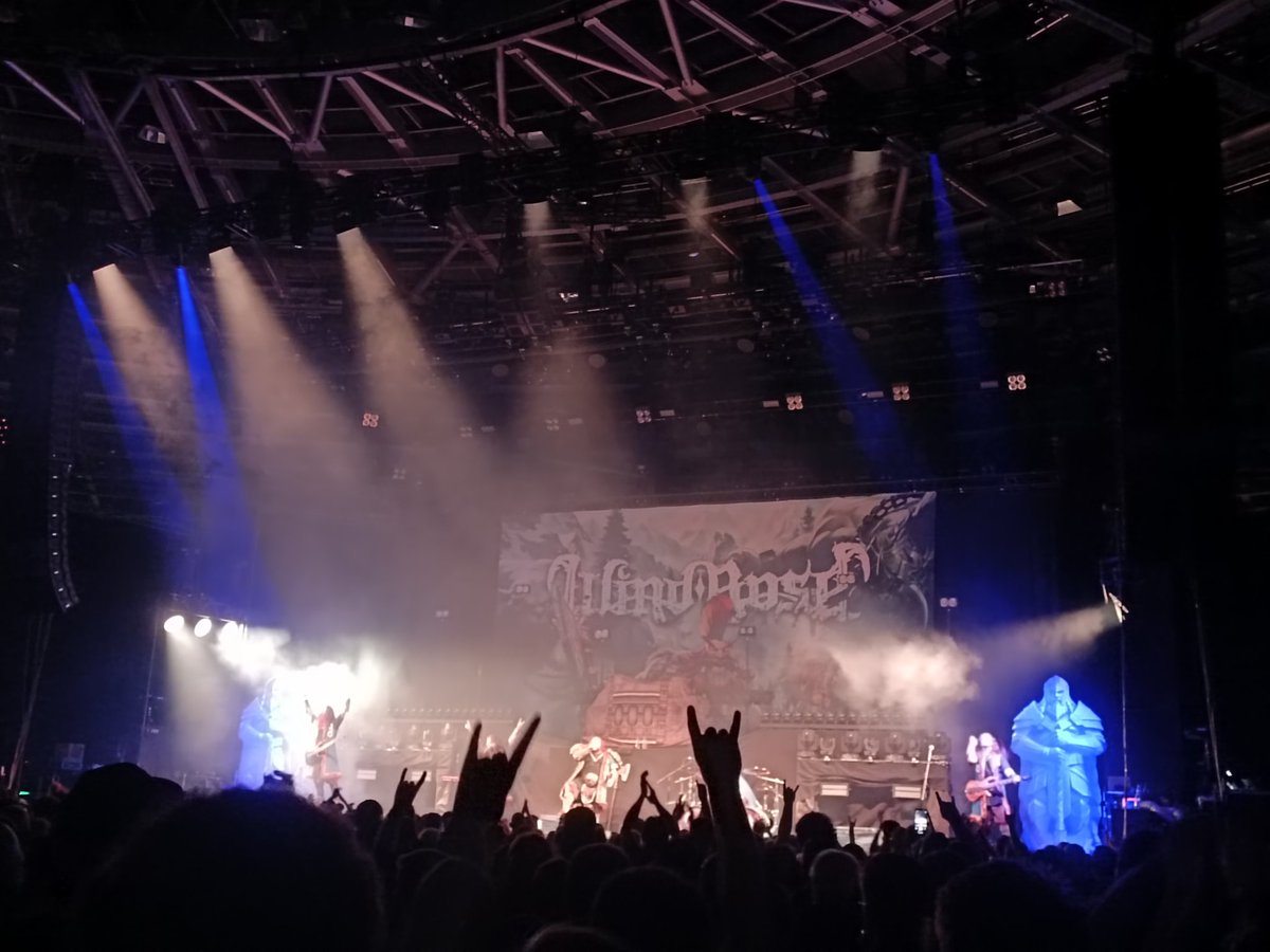 Kuluneken tweet media