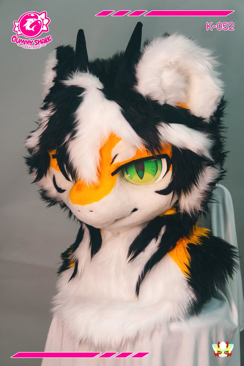 A tiger striped dragon～Black and white hair is really cool
owner:<a href="/kagetora_yz/">影虎 🔜UTFG 🔜Infurnity</a> 
🥩:<a href="/Merareuka/">千层雪</a> 📷:pio
🔧:<a href="/XiaoMu_Feng/">沐枫</a> <a href="/Merareuka/">千层雪</a> 

#furrycommision #fursuit #fursuitmaker #furry #gummysharkcreations