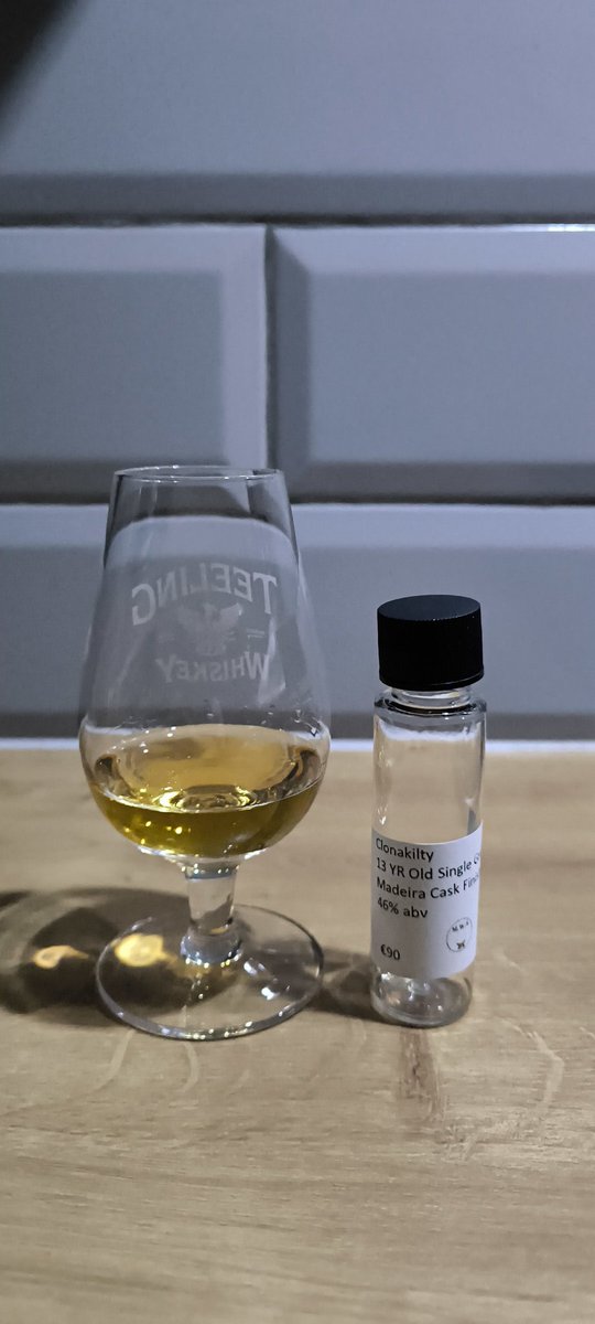 PaulOBrien10's tweet image. Tonight's drop #MidnightFlangeClub is @clondistillery 13 Year Old Single Grain Madeira Cask Finish #SampleSaturday 🥃🐢💥
