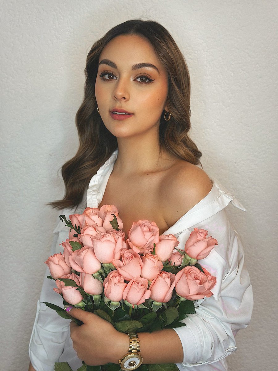 fernanda_rivasg's tweet image. Por ti, por mí y por todas🩷🎀 #Tócate #diamundialcontraelcancerdemama 🫶🏻