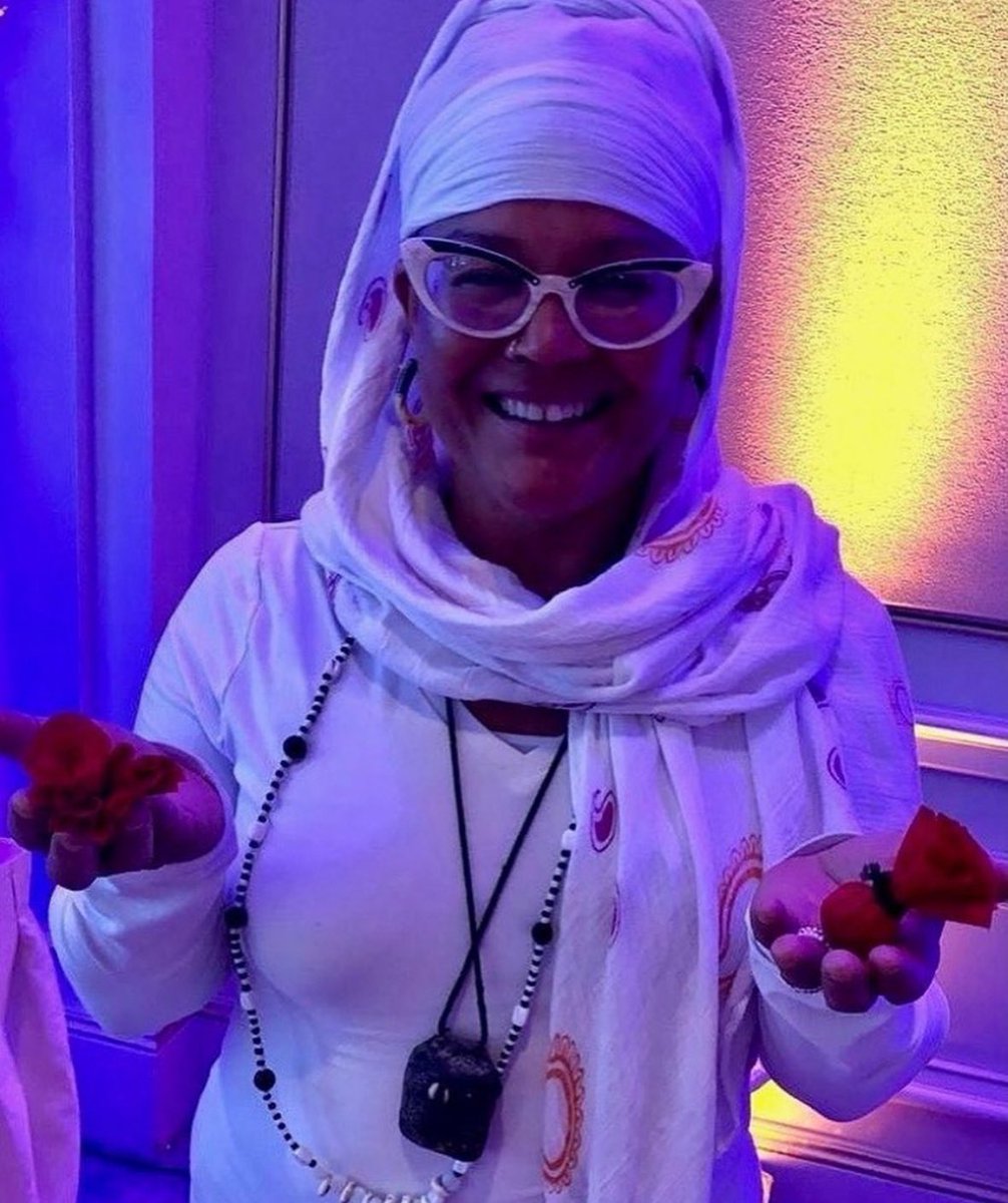 NOLAVOODOOFEST's tweet photo. Please join us at Voodoo Authentica for the 26th Annual Free VOODOOFEST on 10/31, 1-7 PM! 🎃

4 PM: Nana Sula, author of Spirit of the Orisha, takes us on a soul-filled musical journey into the world of the African Spirit Forces, sharing the meaning and beauty of Orisha songs. https://t.co/3Kje9ilRsO
