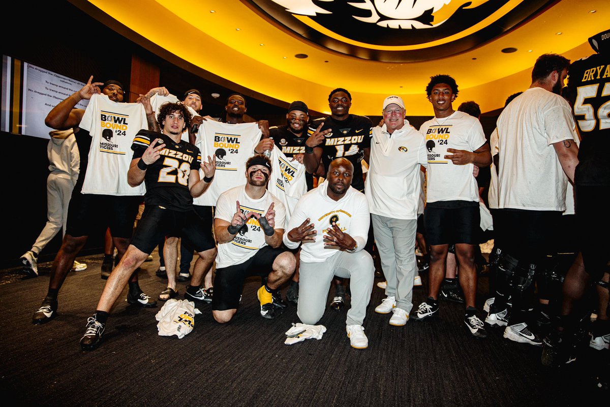 🎳 LBZoU! #DeathRowDefense #MIZ