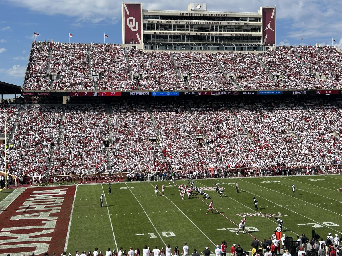 KyleTiebout's tweet photo. It was worth every penny to fly to Oklahoma to watch my Gamecocks play 🏈🐓 https://t.co/RBcRb73lnQ