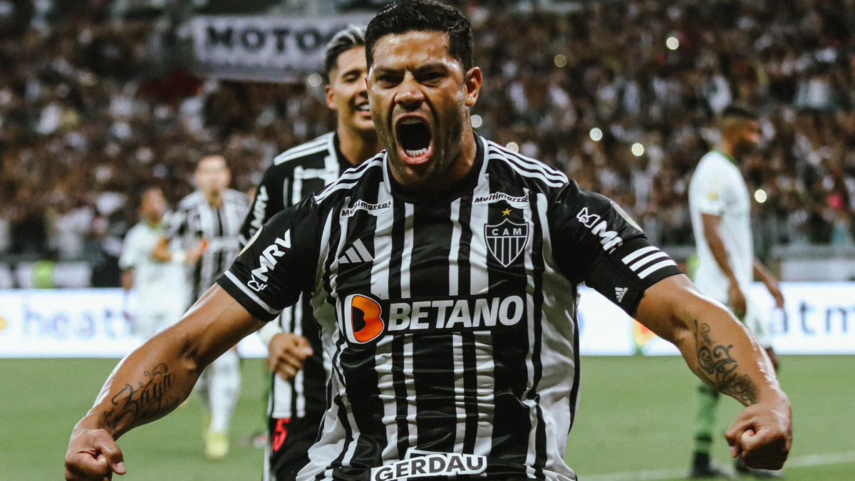 cavalinhogalo's tweet photo. Givanildo Vieira de Sousa. 

Hulk, ele nasceu pra jogar no Galo. https://t.co/tirX5g98e4
