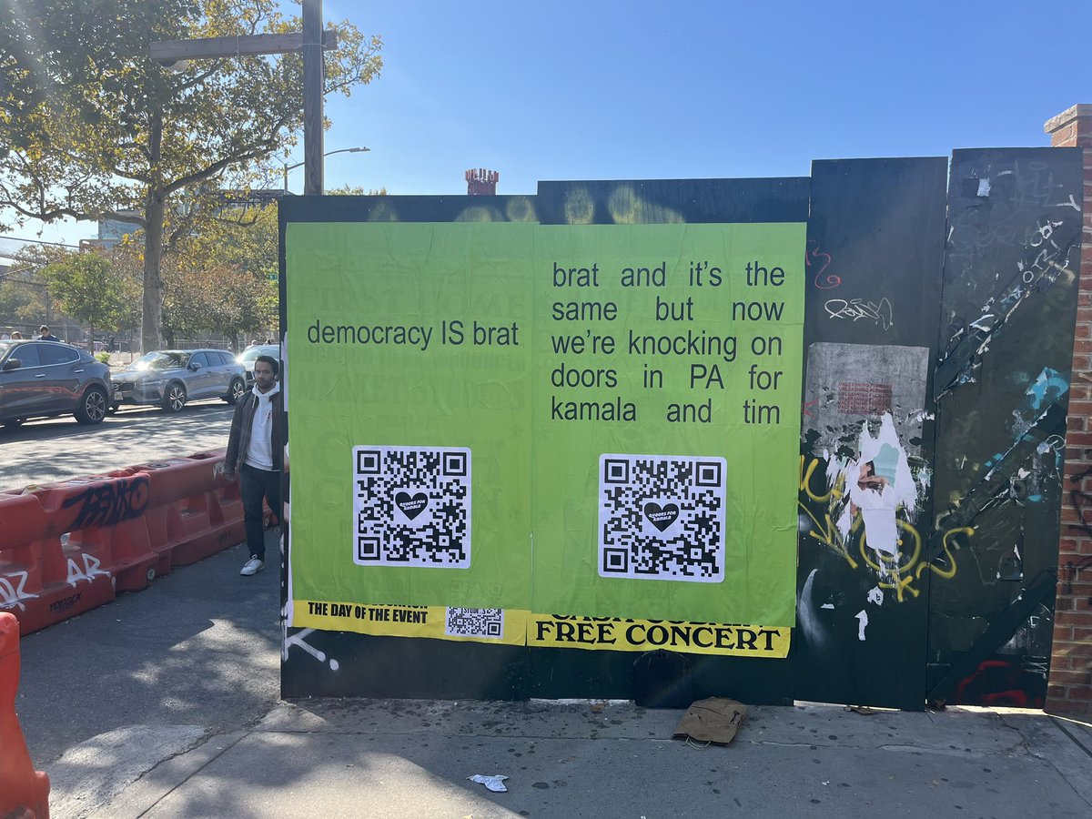 Spotted in Williamsburg, Brooklyn
#democracyISbrat