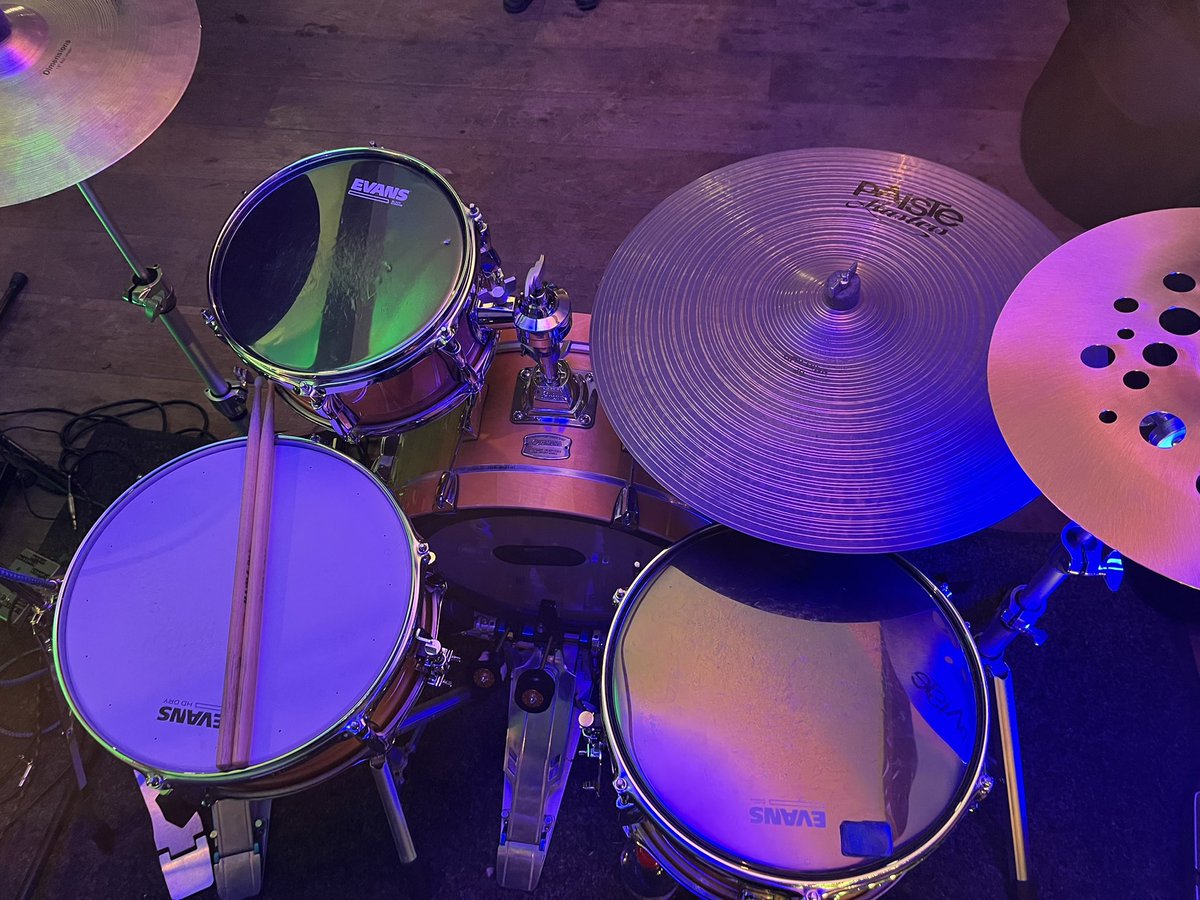 Back on the road <a href="/PaisteNation/">Paiste Cymbals</a> <a href="/YamahaDrums/">Yamaha Drums</a> <a href="/vicfirth/">Vic Firth</a>
