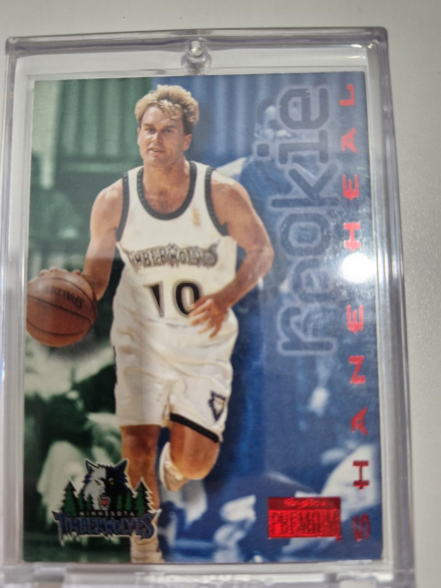 throwbackshoops's tweet photo. On EP139 of TBH we paid tribute to former @Winthrop_MBB legend and @SydneyKings Taj McCullough, former @cavs @Hickson21. We also showcased a @ShaneHeal rookie card. Please follow the show below on TY or wherever you listen to your podcasts. #randomjerseys
https://t.co/4hXM18mdD0 https://t.co/DbtATK1uWw