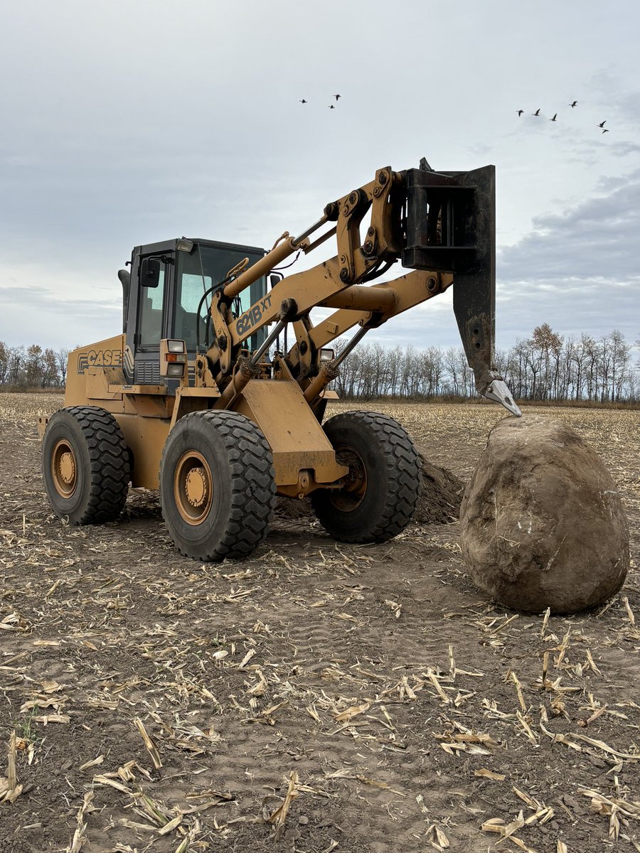 john larre tweet media