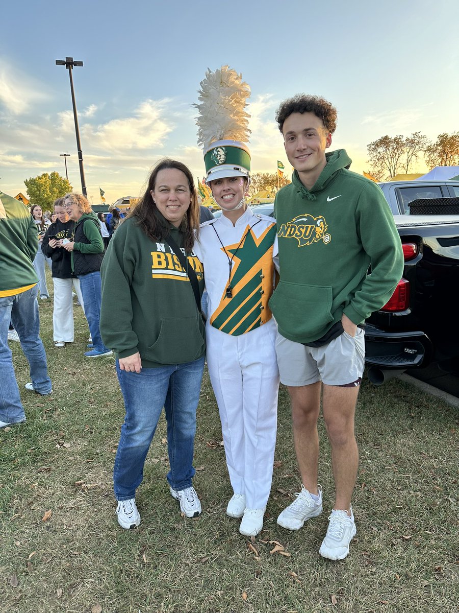 rxjesse's tweet photo. #scheelsgameday https://t.co/WkxvkCgUQN