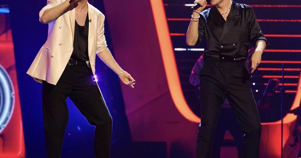 swindonadver's tweet photo. Swindon singers make it through to The Voice final https://t.co/WqfbpvjTk3 https://t.co/mRnsVbDzyZ