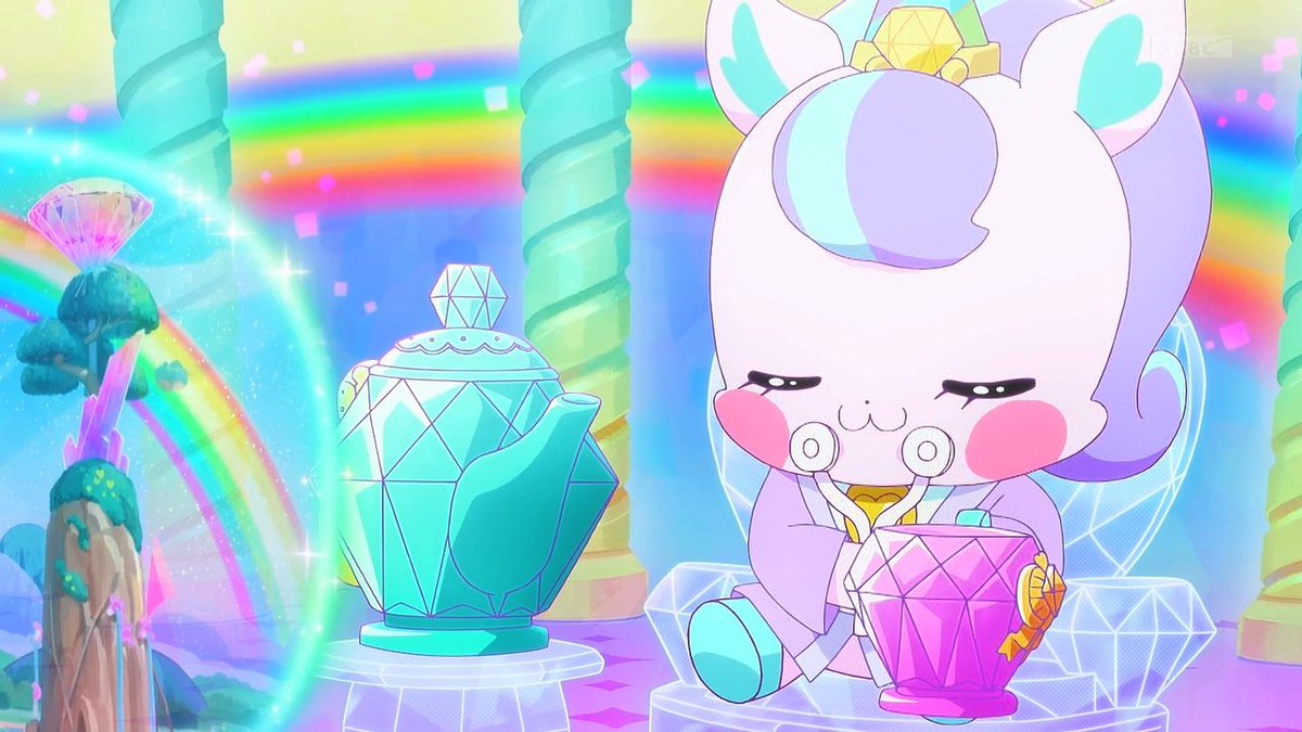 ニコ様が小顔ローラーやってて草 #nitiasa #precure #わんぷり