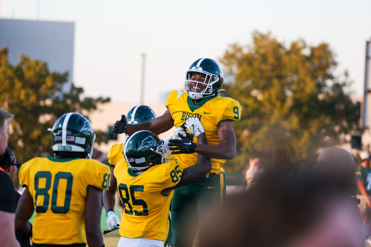 OBU Football tweet media