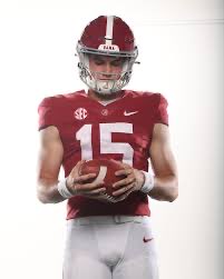 pjbrown_III's tweet photo. Please, coach

We gotta change SOMETHING

#RollTide #TyTime #TySimpson https://t.co/K6RLkHBGQd