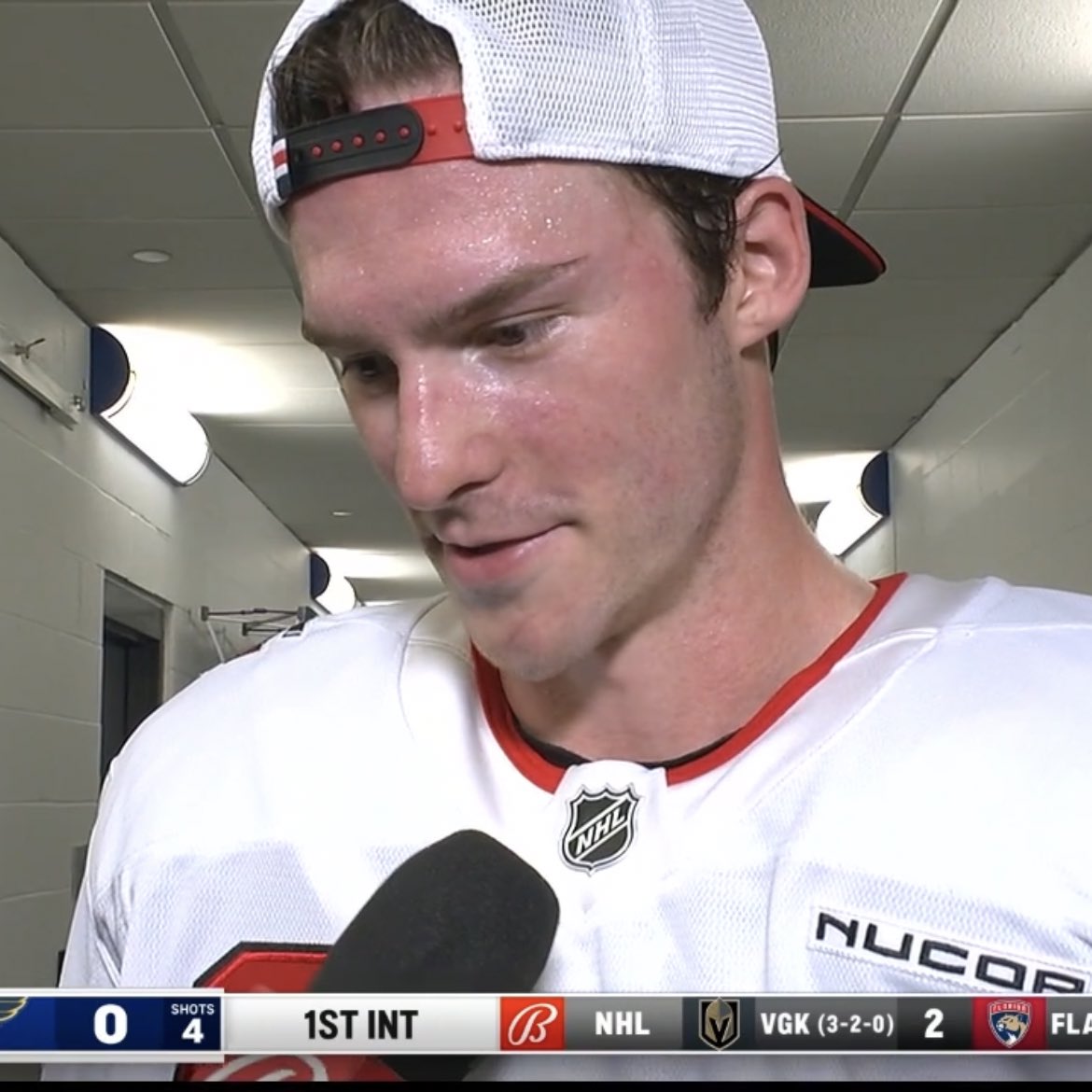 SVECH LOOK SO HOT OMG