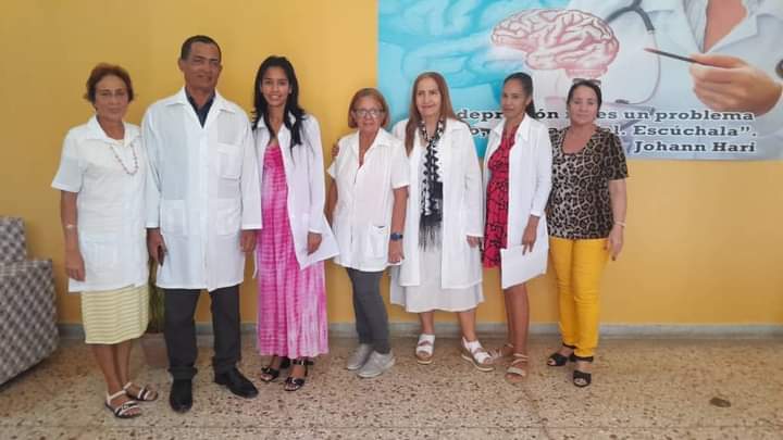 Muchas felicidades para nuestras nuevas especialistas en psiquiatría 🌹💝
Que nunca salga de sus manos obras sin piedad y sin ternura...
#DPSGranma