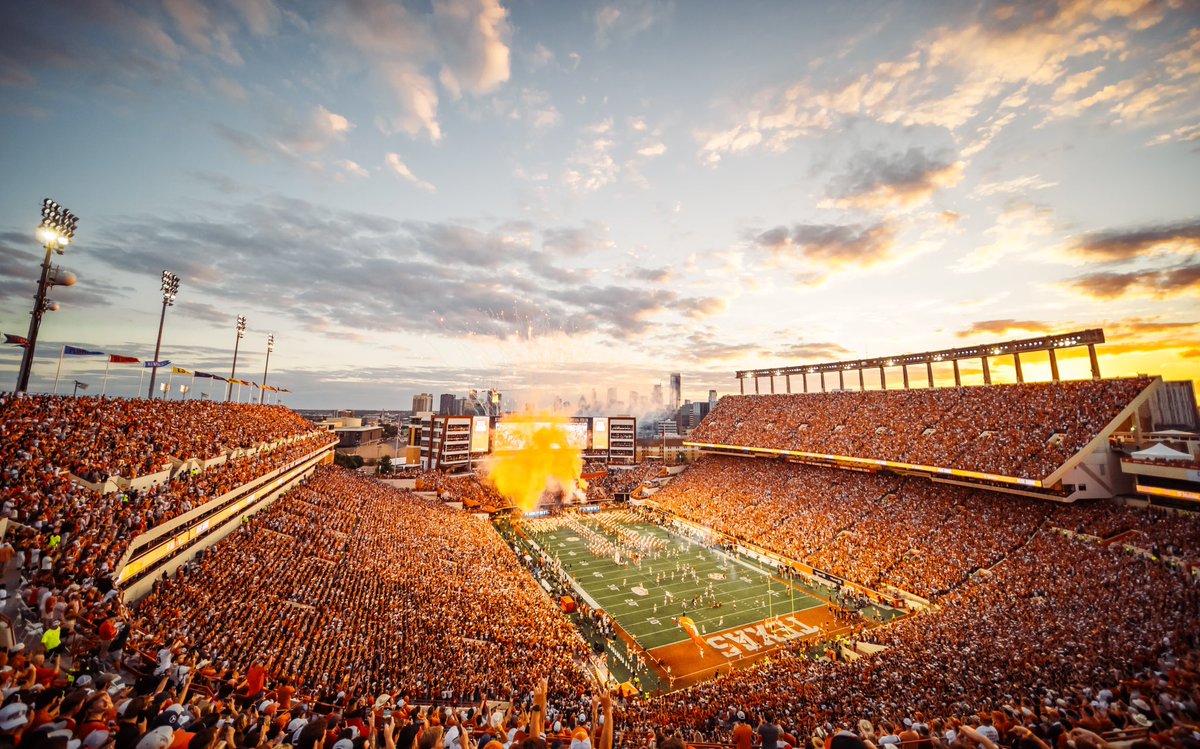 Texas Football tweet media