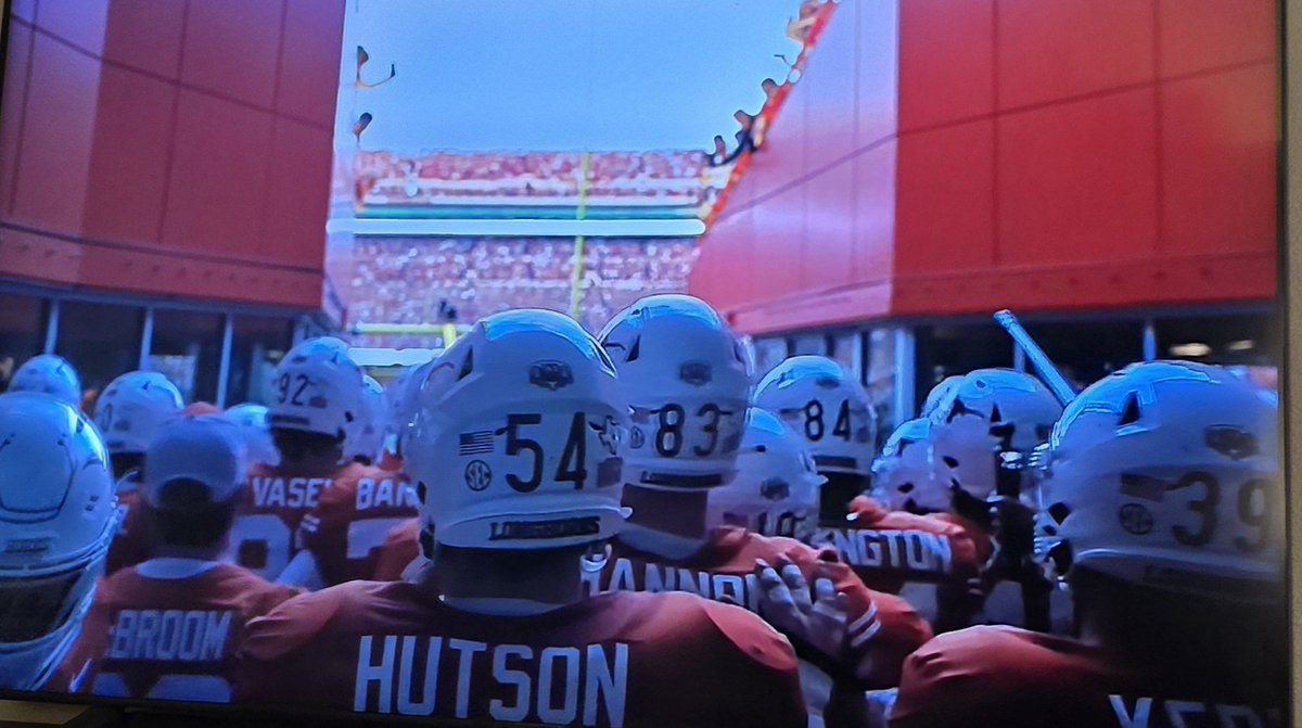 Anna Diaz tweet media