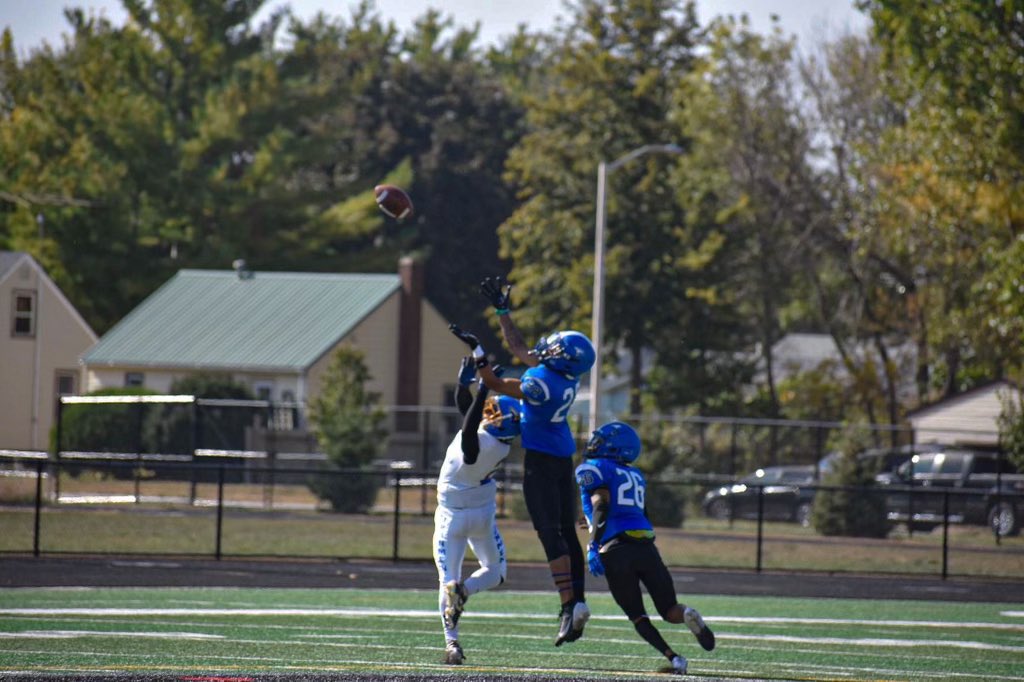immjust1n's tweet photo. Nice way to end my freshman season with a pick 6 and 7 tackles … #goodstart https://t.co/Jemub9bC4V