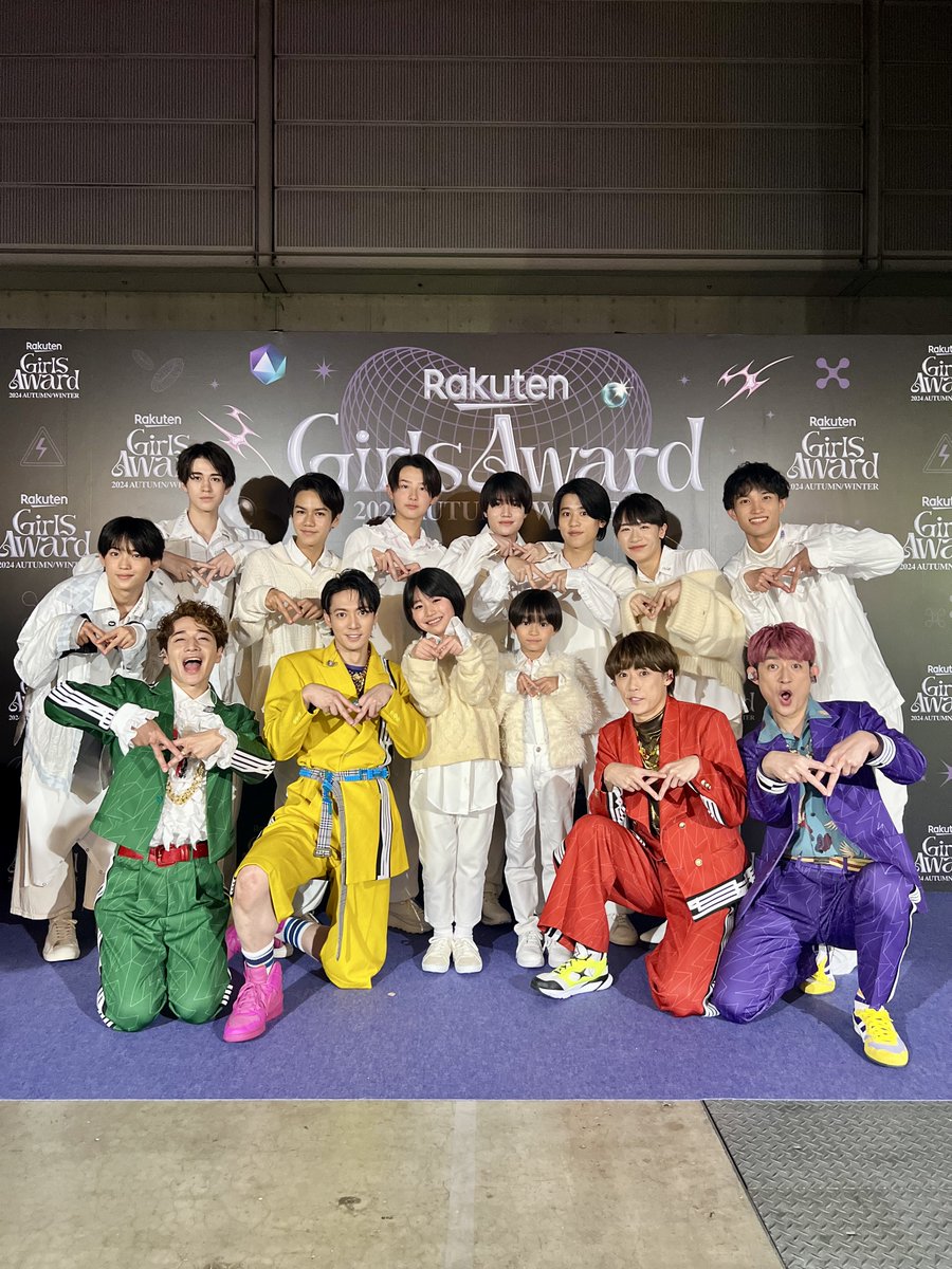 STARTO_INT's tweet photo. #4Uꓸ (#ふぉ～ゆ～) with members of #LilKansai (#Lilかんさい), #AmBitious, #Boysbe, and more Kansai Juniors as well as #RyugaSato of #Bishonen (#美少年) at the Rakuten GirlsAward 2024 A/W!

#ガルアワ2024AW 
@jr_official_X https://t.co/1YOPhuQUJp