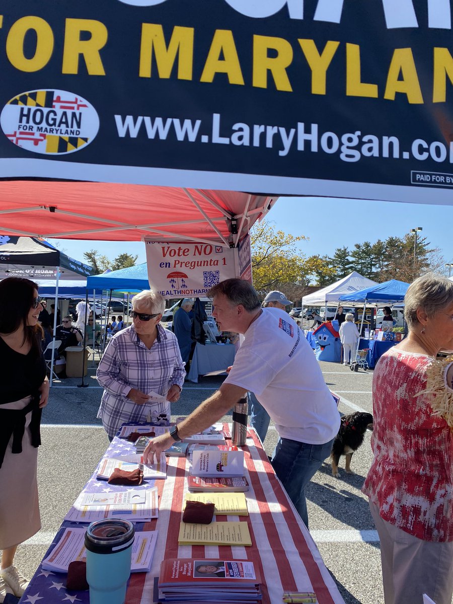RJS4Congress's tweet photo. Door knocking in Pasadena this am with Team Hogan and the afternoon at Shop-tober Fest in Severna Park with a number of great organizations. 
Best part of the campaign is getting out to meet so many people and having great conversations. 
#robsteinbergerforcongress https://t.co/sW3qHKp2Yt