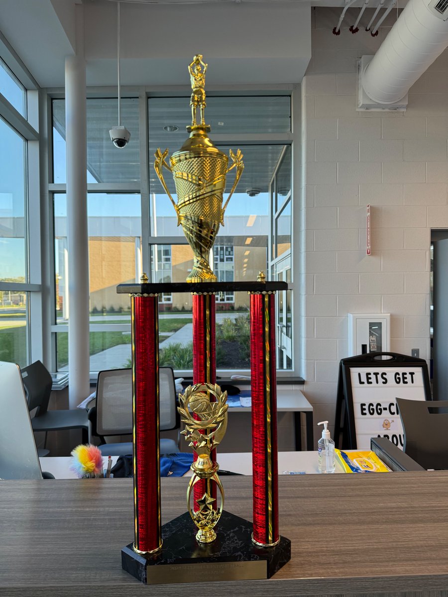 CHDIST170's tweet photo. Congratulations to the Lady Spartans on winning the Schrum Spartan Classic this weekend.  @taamadio @ssuburbanhoops @IL_Wolverines @cfkcj10 @ExampleSports3 @NewquistRon @kdotteach @artismccann @mte_trose @ketoe @isoo2x https://t.co/0xDLIRppTp