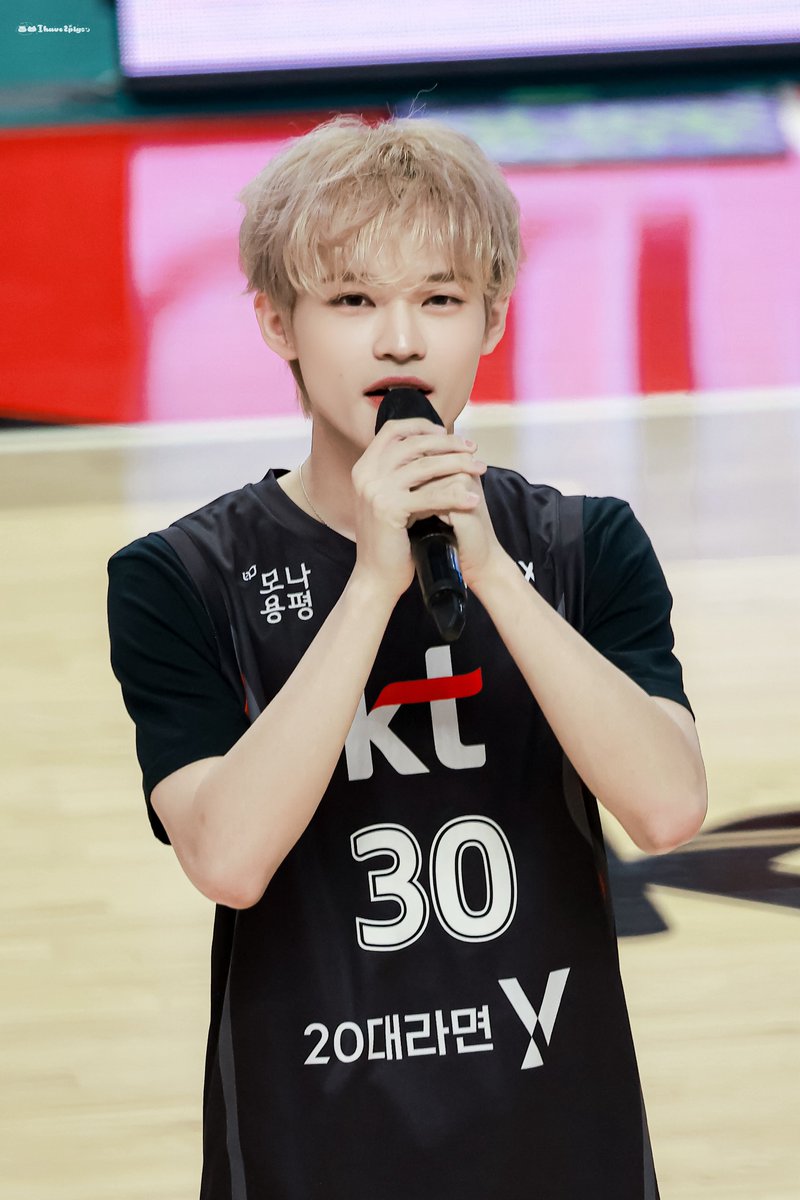 Ihave2pigs's tweet photo. 241020

#천러 #CHENLE #辰乐 #NCT #NCTDREAM https://t.co/HVhHBXn55g